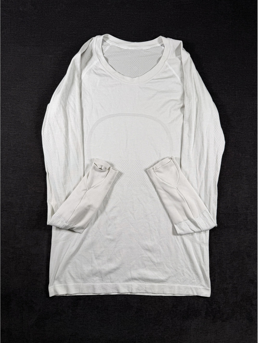 Lululemon Swiftly Tech Long Sleeve Crew Athletic, White/Gray, Size 8